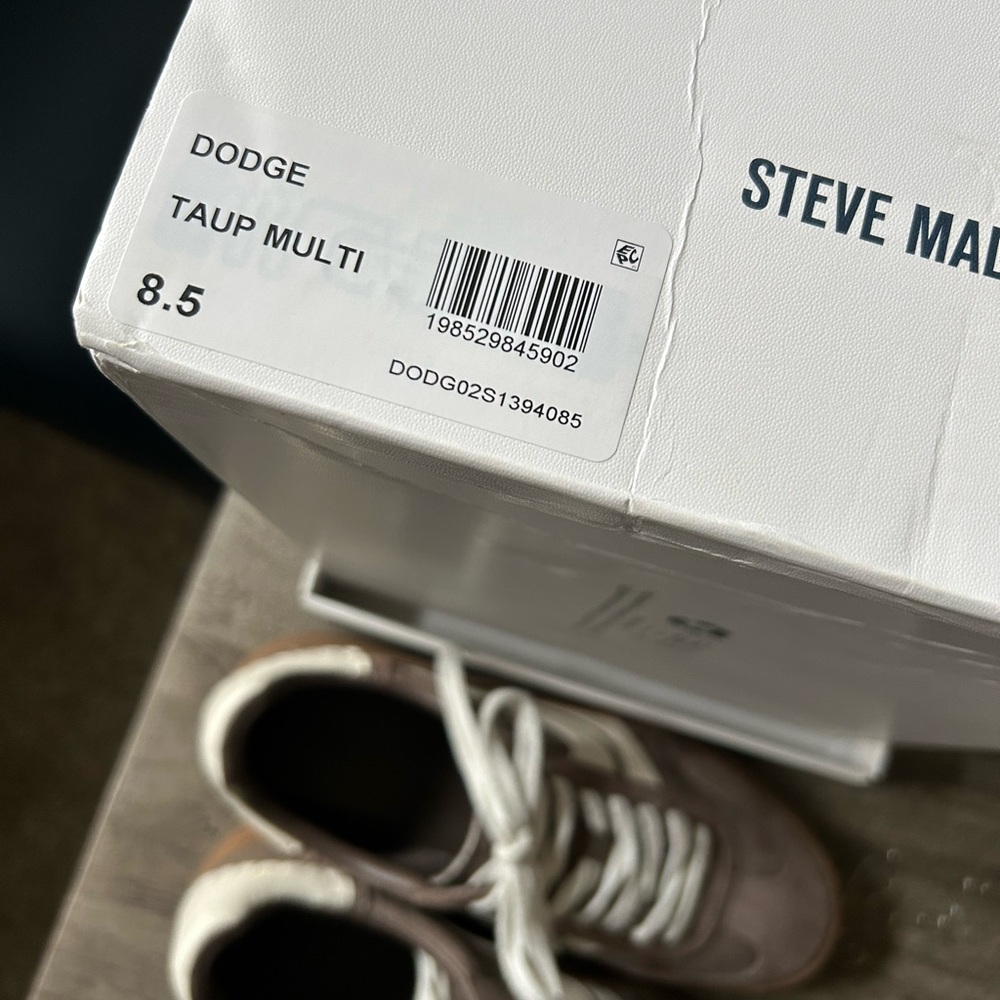 Steve Madden Dodge Taupe Sneakers W 8.5 Like New! - Picture 6 of 6